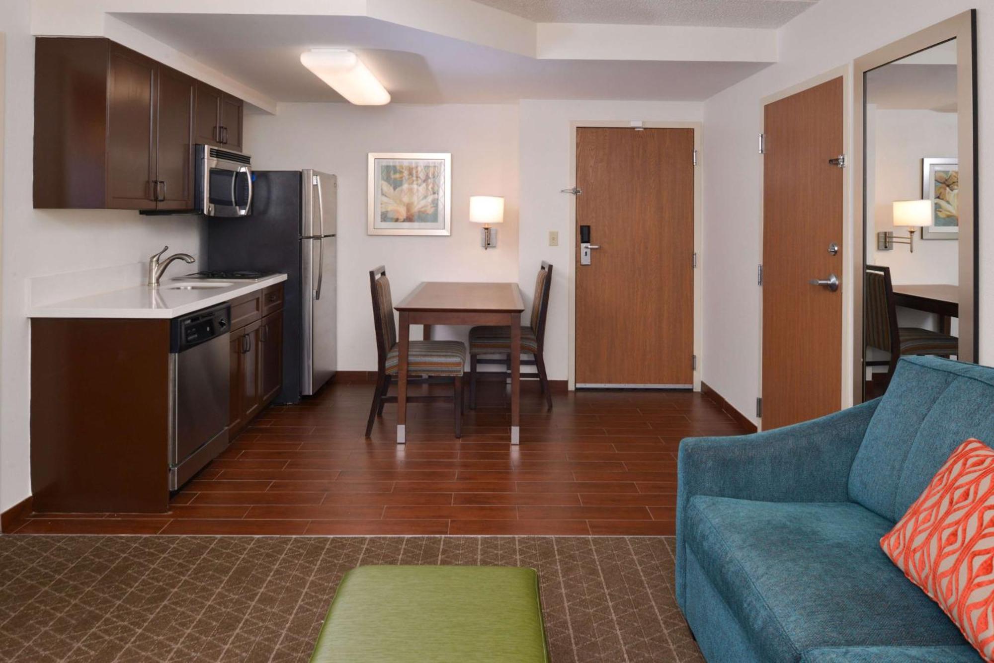 Hampton Inn & Suites Pueblo-Southgate Exterior foto
